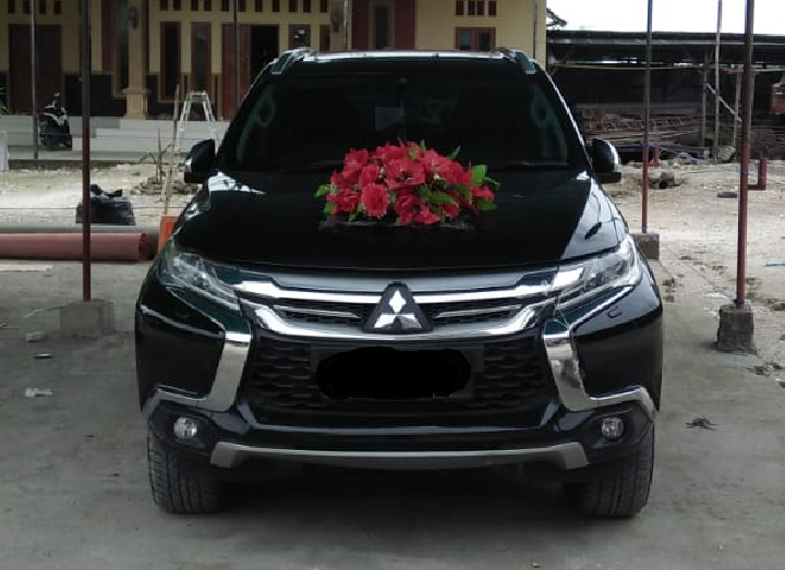 sewa pajero sports dakkar surabaya, sewa pajero wedding car surabaya